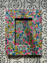 Poppy & Daisy neon frame 6x4"