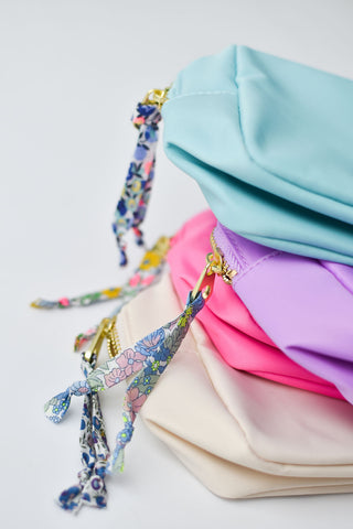 Make-up/wash bags